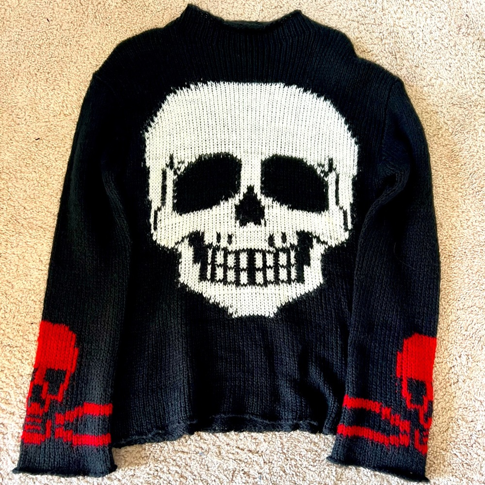 Tripp NYC Skull sweater size M
